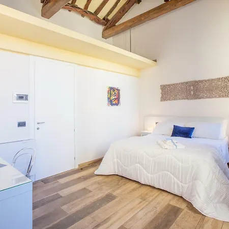 بيت ضيافة Residenza Le Scalette 3*