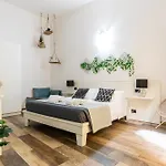 בית הארחה Residenza Le Scalette קליארי